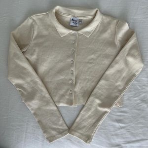 Long sleeve cream cardigan 🍨